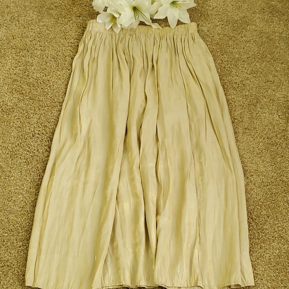 Vintage Worthington Gold Shiny Skirt Size 14 - Picture 2 of 4